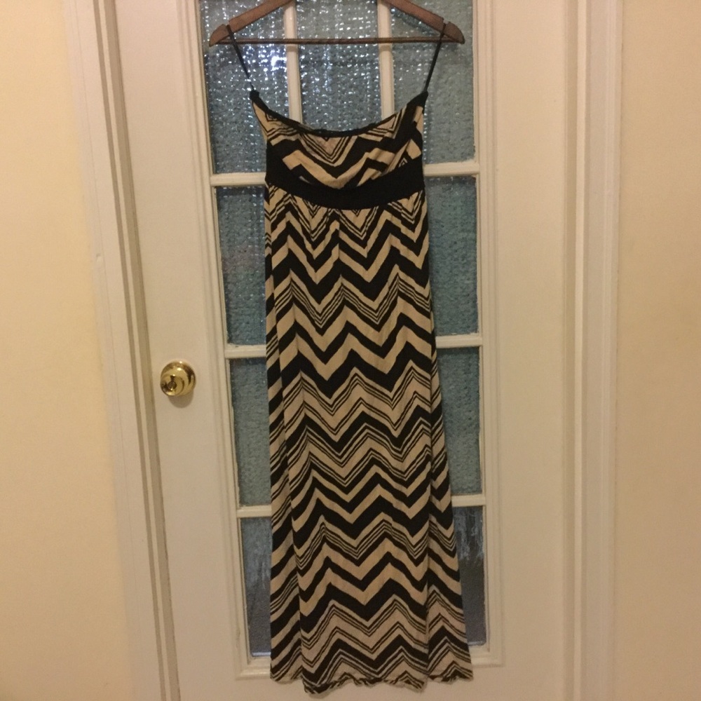Papaya strapless maxi dress size medium